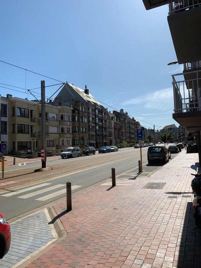 Des Ambassadeurs Lägenhet Blankenberge Exteriör bild